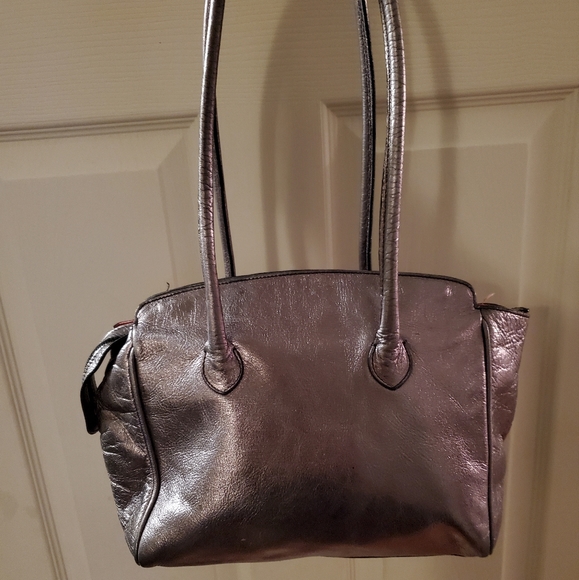 Cavalcanti Metallic Shoulder Bag - Picture 2 of 7